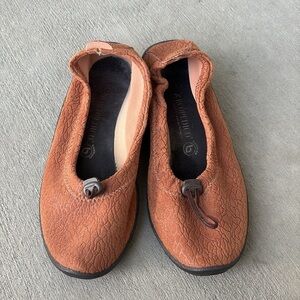 Arcopedico L14 Women's Slip-On Shoes Size 38